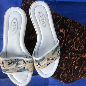 Tod’s Pre loved,canvass wedge sandals.